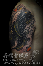 传统鲤鱼纹身