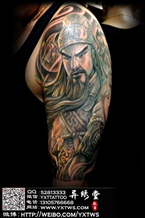 关公包大臂纹身